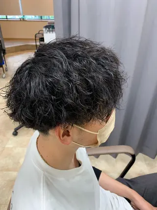 ショート パーマ 赤坂 有季のヘアスタイル