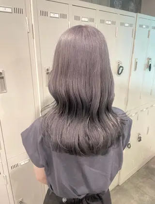 セミロング 透明感カラー・レイヤ ー🎀amika🎀のヘアスタイル