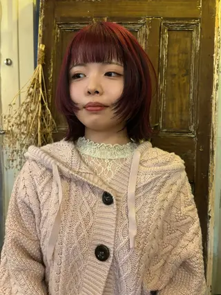 ミディアム sea's所属・ヒラカホ/矢場町/ ブリーチ/似合わせのヘアスタイル