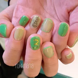 ネイル rokunana 佐野のネイルデザイン