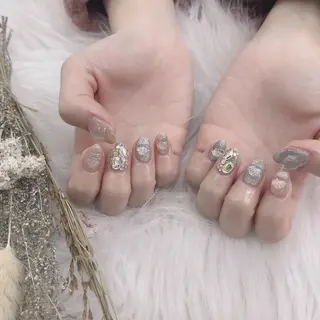 ネイル 🦋ネイルサロン ブラン🌈ゆりのネイルデザイン