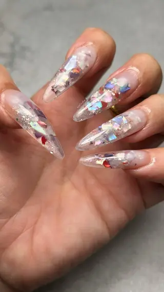 ネイル 関山 志乃のネイルデザイン