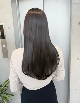 ロング カラー パーマ ヘアアレンジ 透明感/オリーブ/ グレージュ/YUKAのヘアスタイル