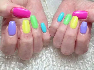 ネイル マジックミラー所属・マジック ミラーのネイルデザイン