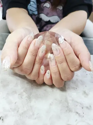 ネイル 矢野 美希のネイルデザイン