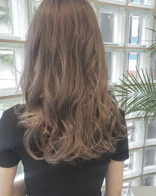 ロング カラー arrow🖤 もえみのヘアスタイル