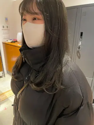 セミロング 暖色カラーボブカット 🍇⛄️佐藤愛里のヘアスタイル