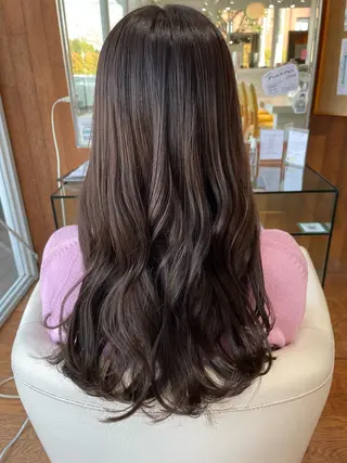 ロング カラー Canon/ インナーカラー/四条のヘアスタイル