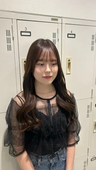 ロング 縮毛矯正/ブリーチ 無しWカラーのヘアスタイル