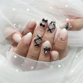 ネイル EmaNail所属・EmaNail Miuのネイルデザイン