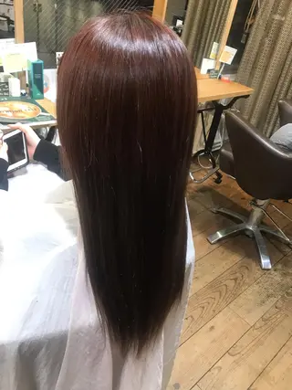 ロング 勝沼 佑季のヘアスタイル