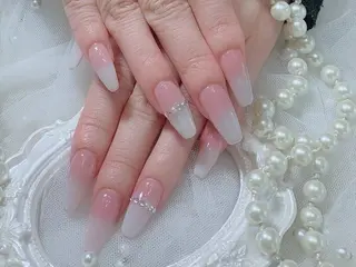 ネイル ネイルサロンAiri 長さ出し·シンプルのネイルデザイン