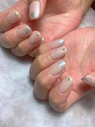 ネイル アイブロウ 🌿Charme🌿 MAIのネイルデザイン