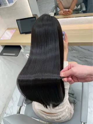 ロング youres hair 髪質改善トリートメント&ヘッドスパ  新宿三丁目店所属・髪質改善/艶髪 韓国レイヤー/えすたのヘアスタイル
