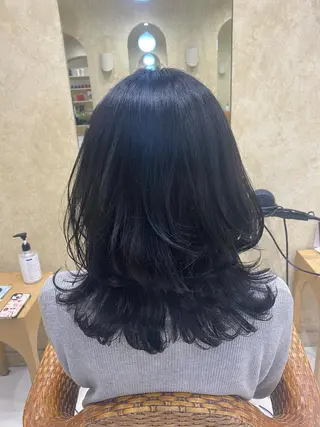 ミディアム ICHINOHE AYUのヘアスタイル