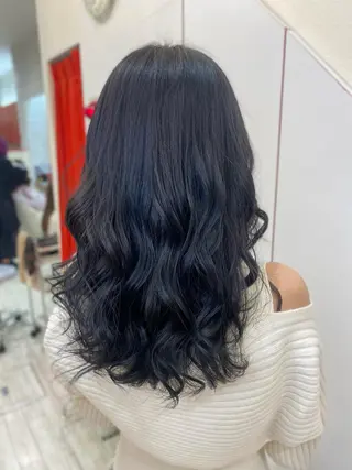 セミロング ゆぴ☾‪/推しカラー /ハイトーンのヘアスタイル