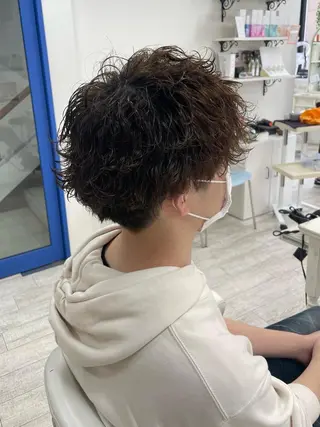 パーマ メンズ 新籾 尚哉のヘアスタイル