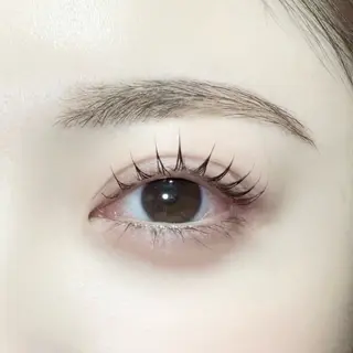 アイブロウ noneye所属・noneye YUKIのマツエク・マツパデザイン