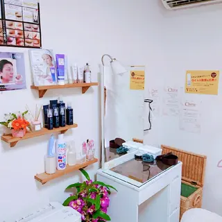 シミ・たるみ専門 サロン Cherieのエステ・リラクイメージ