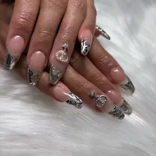 ネイル ANELA ANNAのネイルデザイン