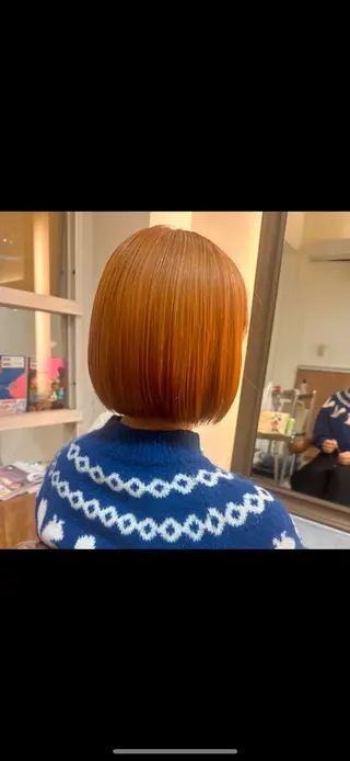 ミディアム タツキ／レイヤー／ パーマ／艶カラーのヘアスタイル