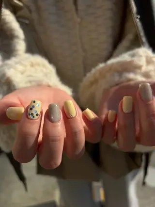 ネイル elen南越谷 Rina𖥔⋱のネイルデザイン