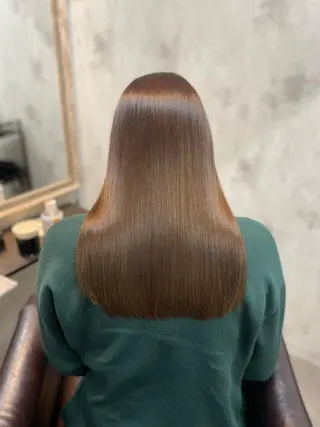 セミロング seta新宿所属・髪質改善/縮毛矯正 芹沢のヘアスタイル