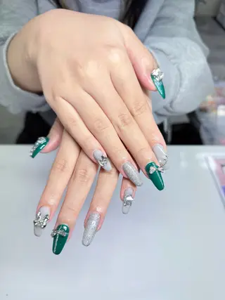 ネイル Destiny Nailsのネイルデザイン