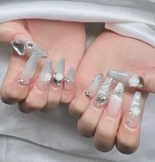 ネイル Lee Ainのネイルデザイン