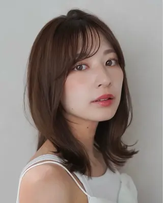 ミディアム レイヤーカット/ くびれヘア佐藤大空のヘアスタイル