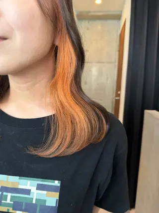 セミロング カラー 切りっぱなしボブ/ ブリーチカラー/大塚のヘアスタイル