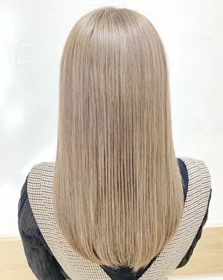 カラー 河村 美桜のヘアスタイル