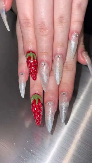 ネイル 👽個性派ネイル🎀 komachiのマツエク・マツパデザイン