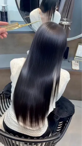 ロング 艶髪カラー🫧 髪質改善🪽萩原のヘアスタイル