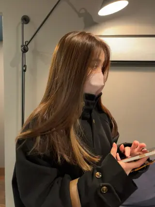 ロング カラー NERO 眞下秋歩のヘアスタイル