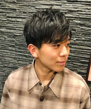 ショート プレミアムバーバー赤坂店所属・高柳 仁美のその他イメージ