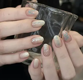 ネイル Pure&Rich Nailのネイルデザイン