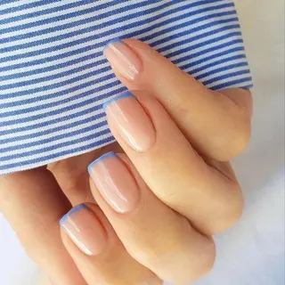 ネイル 🦋ネイルサロン ブラン🌈ゆりのネイルデザイン