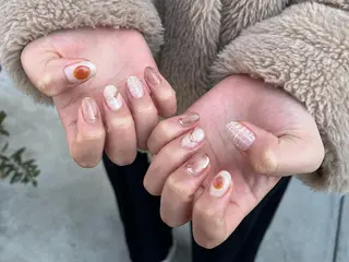 ネイル 友田 晴香のネイルデザイン