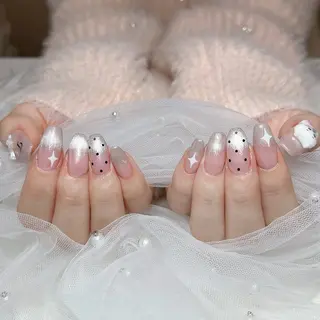 ネイル 児玉 茉緒のネイルデザイン