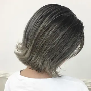 ショート カラー N° jillva ♦️川端裕司♦️のヘアスタイル
