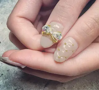 ネイル 横尾 麻里のネイルデザイン