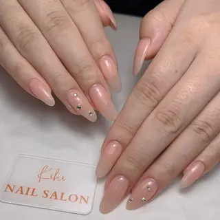 ネイル 💕鈴木ユリ パラジェル/オフ無料のネイルデザイン