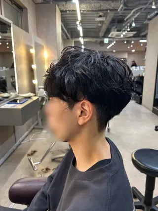 パーマ メンズ フラッグヘアー天神西通り店所属・flag hair レイナのヘアスタイル