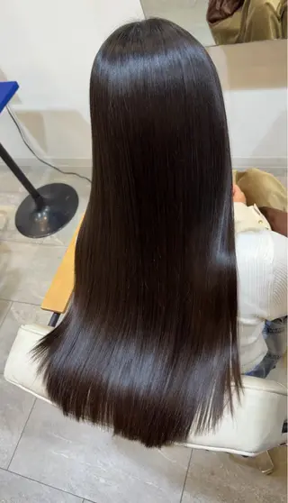 ロング モアナヘアー所属・齋藤 里紗のヘアスタイル