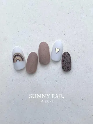 ネイル SUNNY BAE. 🌼MIZUKIのネイルデザイン