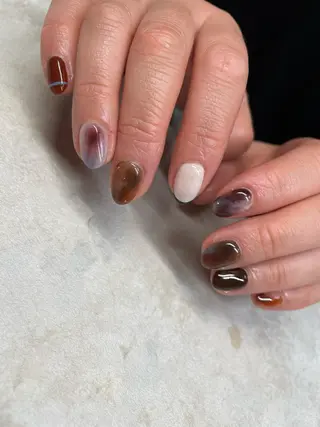 ロング カラー ヘアアレンジ キッズ ネイル マツエク・マツパ アイブロウ 福田 加奈のネイルデザイン