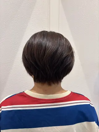 ショート カラー 🩶米澤 美月🩶のヘアスタイル