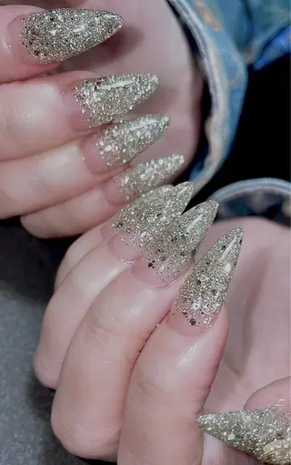 ネイル Spiky とうげ ふうかのネイルデザイン