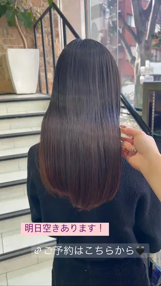 ミディアム 暖色ｶﾗｰ/ﾚｲﾔｰ ｶｯﾄ/Yunaのヘアスタイル